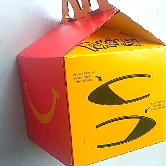 2022 Pokémon pikachu Happy Meal box - Picture 2 of 3